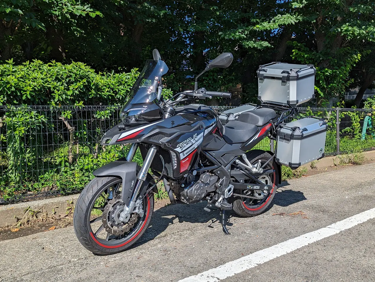 Benelli TRK251 | 純正アルミパニアケースインプレッション | 正規取扱店エムズファクトリー