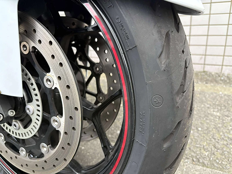 タイヤは純正が良くないためミシュランに変更済み。